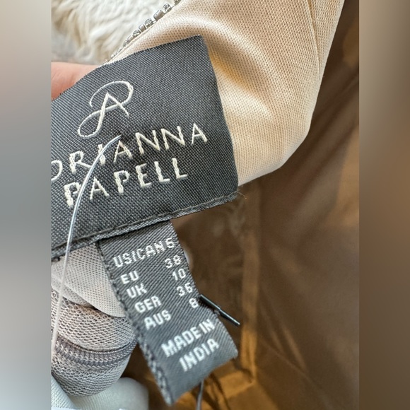 NWT Adrianna Papell silver beaded gown - Picture 12 of 12